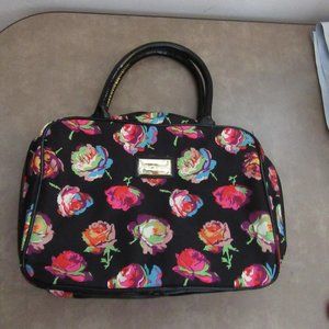 Betsey Johnson makeup bag NWOT